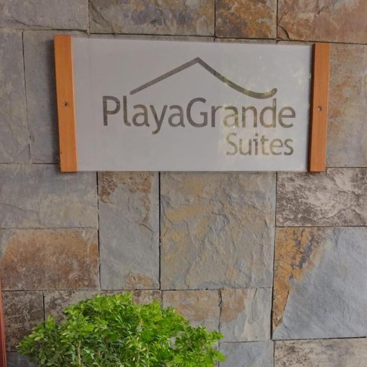Hotel Playa Grande Suites 푸콘 외부 사진
